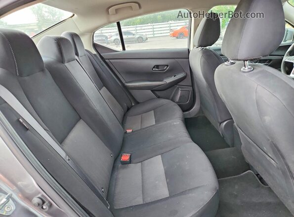 3N1AB8CV0RY208633 2024 NISSAN SENTRA Gray უკანა სალონის ხედი