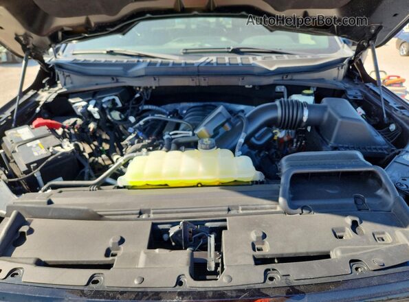 1FTFW3L58RFA73631 2024 FORD F150 Black Vista del compartimento del motor