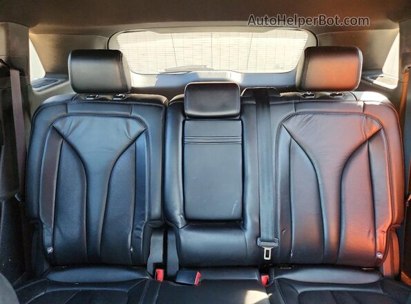 2LMPJ8J95LBL31926 2020 LINCOLN NAUTILUS Charcoal Vista interior trasera