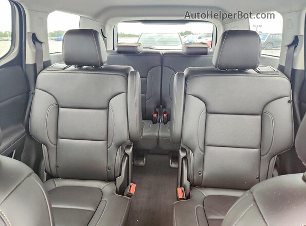 1GKKNMLS5MZ202627 2021 GMC ACADIA White Widok wnętrza z tyłu