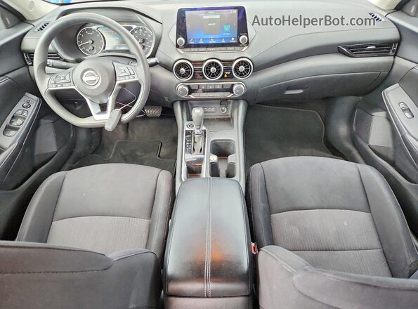 3N1AB8CV0RY208633 2024 NISSAN SENTRA Gray ხელსაწყოთა პანელის ხედი