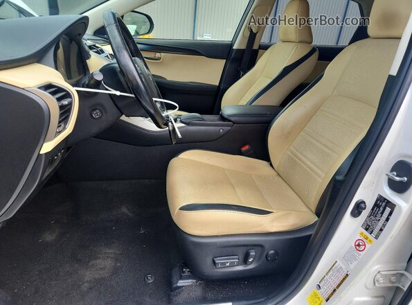JTJYARBZXG2050044 2016 LEXUS NX White Widok deski rozdzielczej