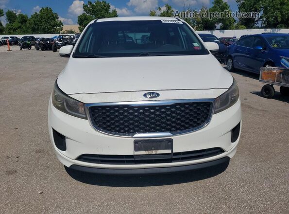 KNDMA5C11G6157401 2016 KIA SEDONA White Rear view