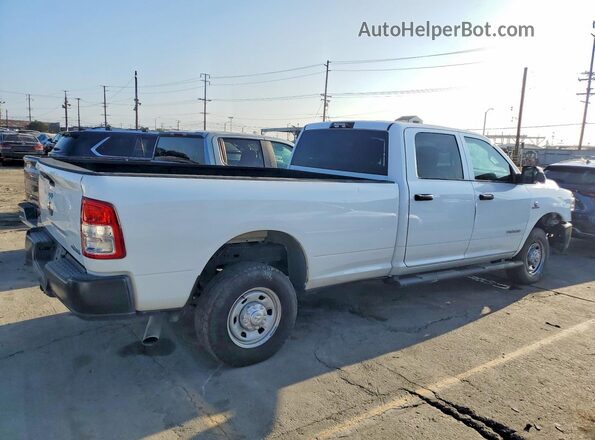 3C6UR5HL9MG601595 2021 RAM 2500 White Front right