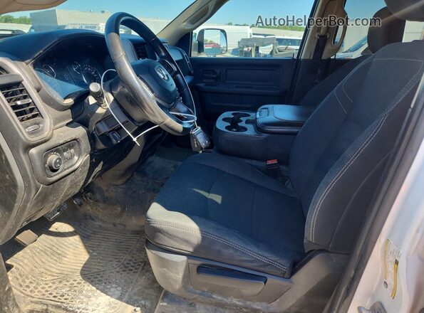 3C63R3CJ0LG176224 2020 RAM 3500 White Vista del salpicadero
