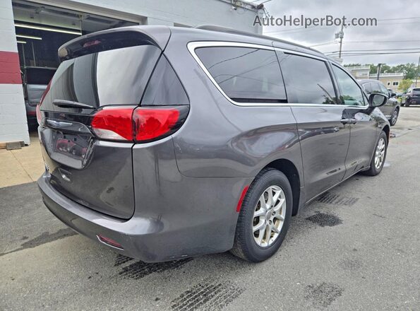 2C4RC1DG8LR260426 2020 CHRYSLER VOYAGER Charcoal Delantero derecho