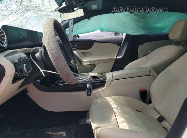 WDD3G4EB4KW015634 2019 MERCEDES-BENZ A White Widok deski rozdzielczej