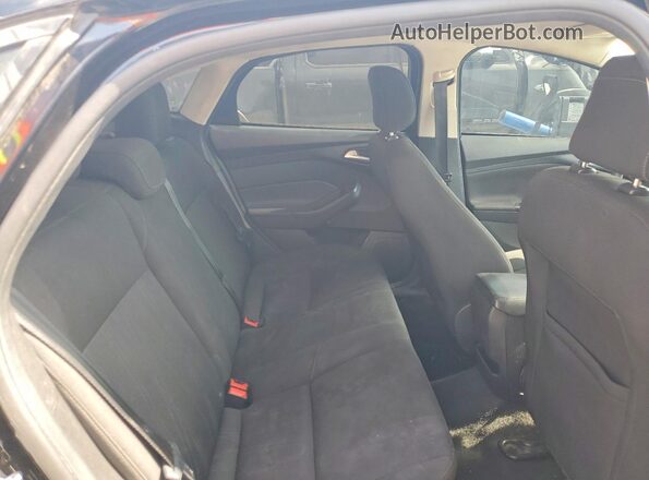 1FADP3FE7JL243862 2018 FORD FOCUS Black უკანა სალონის ხედი