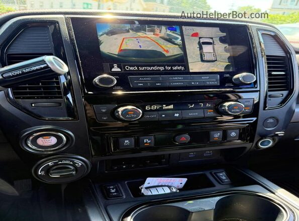 1N6AA1ED3PN104690 2023 NISSAN TITAN Черный Вид щитка приборов