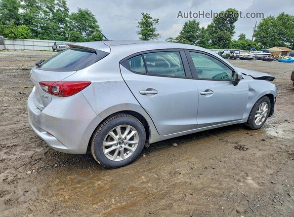 3MZBN1K77JM231354 2018 MAZDA 3 Silver Przód prawy