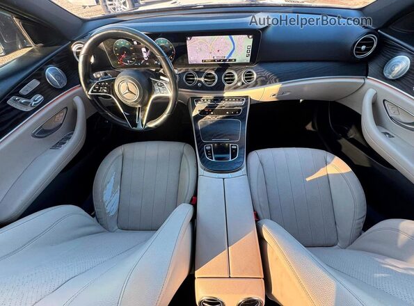 W1KZF8DB0MA889632 2021 MERCEDES-BENZ E Black Vista de los asientos traseros