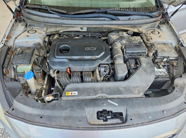 5NPE24AFXGH395716 2016 HYUNDAI SONATA Silver Vista del compartimento del motor