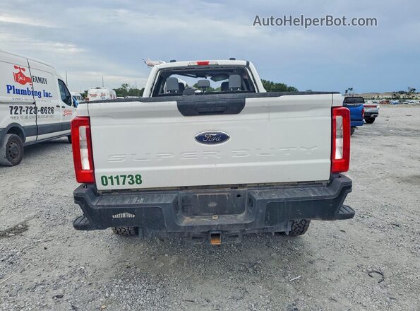 1FT7W2BTXSEC60380 2025 FORD F250 White Widok wnętrza z przodu