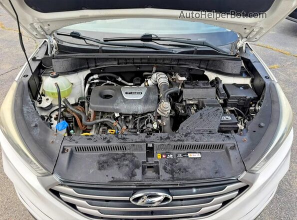 KM8J3CA28HU295247 2017 HYUNDAI TUCSON White Vista del cuadro de instrumentos
