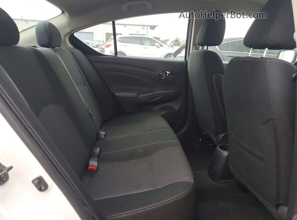 3N1CN7AP0KL850609 2019 NISSAN VERSA White Vista interior trasera