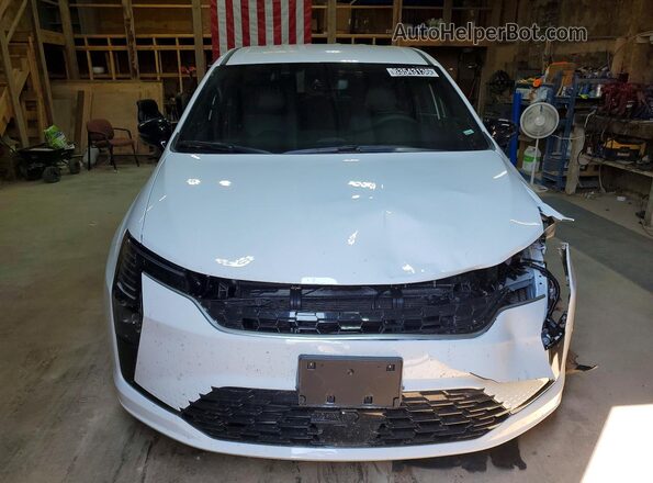 2C4RC1BG7VR580472 2027 CHRYSLER PACIFICA White Widok z tyłu