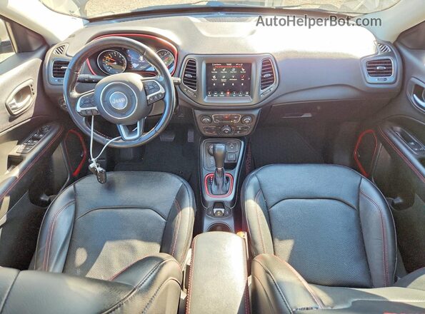 3C4NJDDBXMT545282 2021 JEEP COMPASS Gray Widok zestawu wskaźników