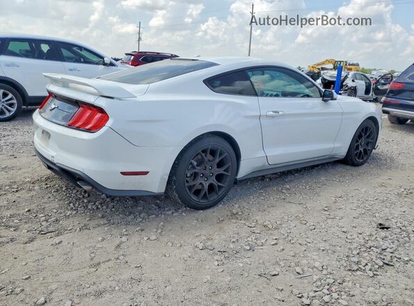 1FA6P8THXJ5175646 2018 FORD MUSTANG White Delantero derecho