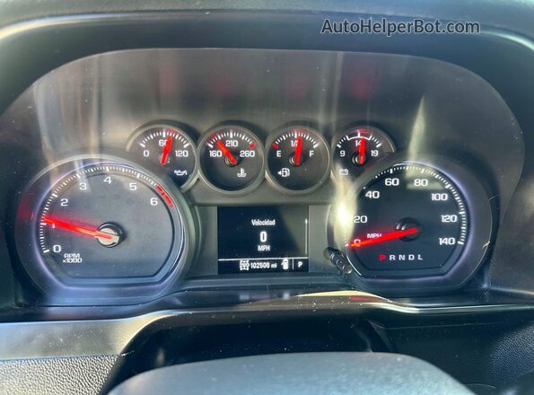 3GCNYAEF9LG109106 2020 CHEVROLET SILVERADO White Вид ззаду