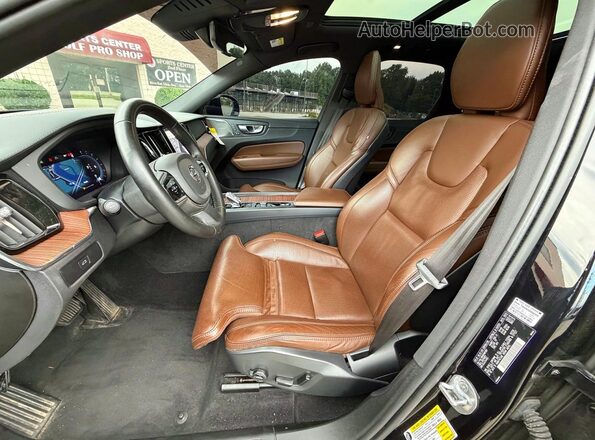 YV4L12RM5R1801281 2024 VOLVO XC60 Black Widok naklejki z numerem VIN