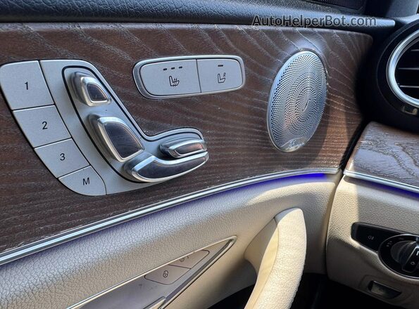 WDDZF4JB4HA198641 2017 MERCEDES-BENZ E-CLASS White VIN კოდის სტიკერის ხედი