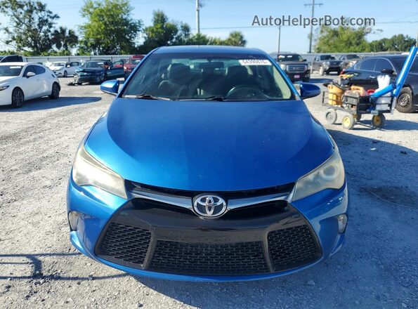 4T1BF1FK8HU710303 2017 TOYOTA CAMRY Blue Հետևի տեսք