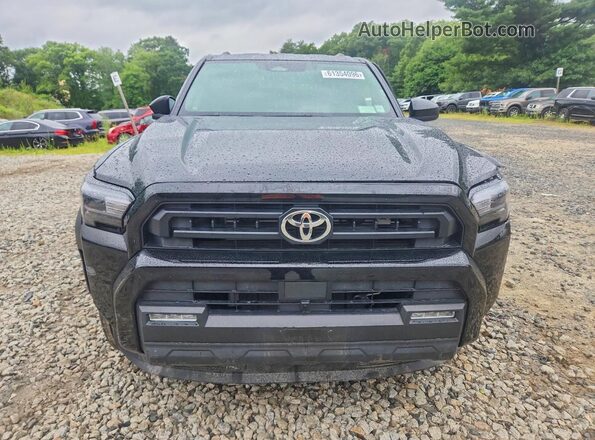 JTEVA5BR0S5038261 2025 TOYOTA 4RUNNER Black Հետևի տեսք