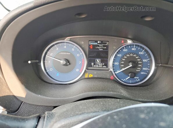 JF2GPADC2H8228357 2017 SUBARU CROSSTREK Black Widok tylnych siedzeń