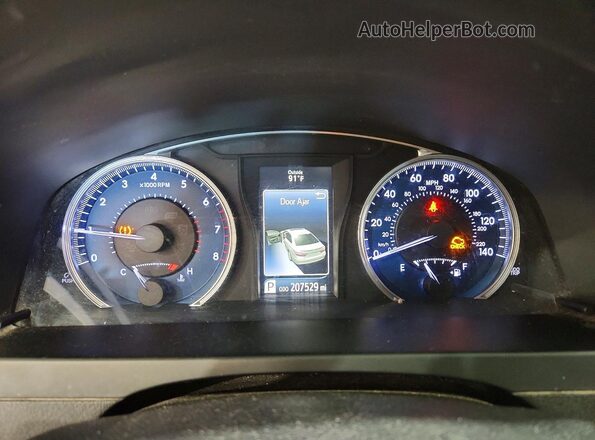 4T1BF1FK2HU802765 2017 TOYOTA CAMRY Белый Вид задних сидений
