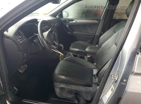 3VVCB7AX4NM022245 2022 VOLKSWAGEN TIGUAN Silver Widok deski rozdzielczej