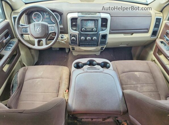1C6RR7TT0LS101499 2020 RAM 1500 White Widok zestawu wskaźników
