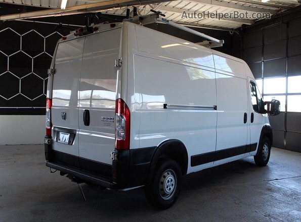 3C6MRVHG4PE556908 2023 RAM PROMASTER White Delantero derecho