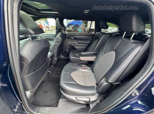5TDJZRBHXMS090844 2021 TOYOTA HIGHLANDER Синий 