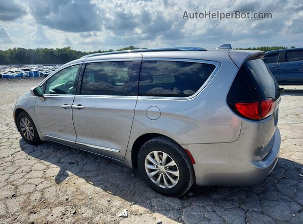 2C4RC1BG3JR233845 2018 CHRYSLER PACIFICA Silver Задня права чверть