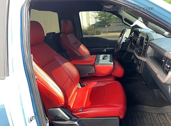 1FTMF1C54PKF13263 2023 FORD F150 Blue Вид салону спереду