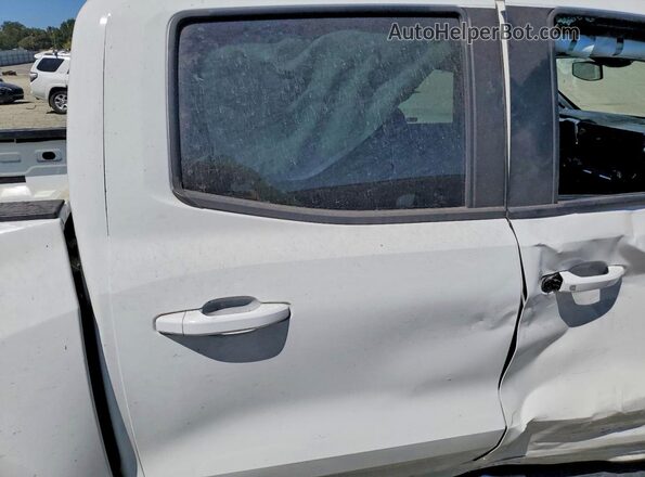 1GTP5BEK6R1131687 2024 GMC CANYON White Rear interior view