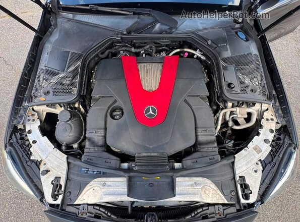 55SWF6EB5HU185633 2017 MERCEDES-BENZ C Black Widok wnętrza z przodu