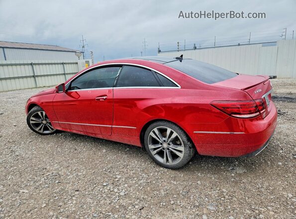 WDDKJ6FB0GF323799 2016 MERCEDES-BENZ E Red Trasero derecho