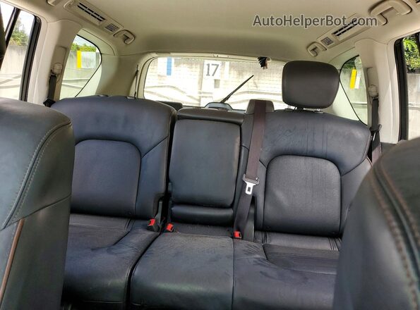 JN8AY2ND2H9000839 2017 NISSAN ARMADA Gray Widok wnętrza z tyłu