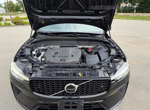 YV4L12RM5R1801281 2024 VOLVO XC60 Black Widok deski rozdzielczej