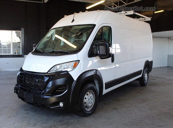3C6MRVHG4PE556908 2023 RAM PROMASTER White Trasero derecho