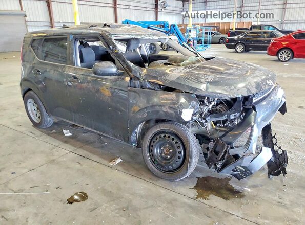 KNDJ23AUXL7108042 2020 KIA SOUL Серый Вид спереди