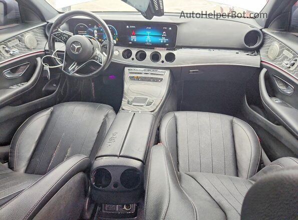 W1KZF8DB7MA925655 2021 MERCEDES-BENZ E-CLASS Silver Widok zestawu wskaźników