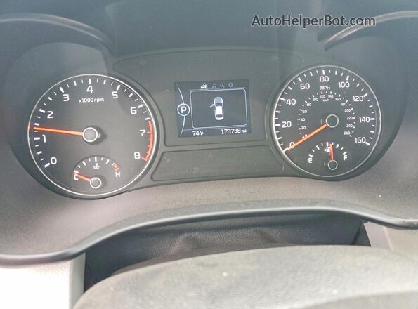 5XXGU4L38HG137598 2017 KIA OPTIMA Black Widok tylnych siedzeń