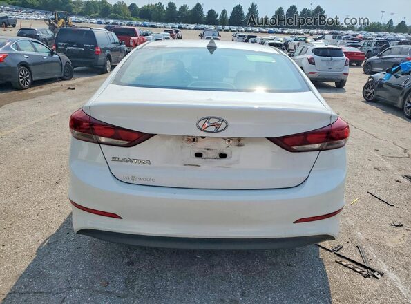 5NPD84LFXHH136815 2017 HYUNDAI ELANTRA White Front interior view