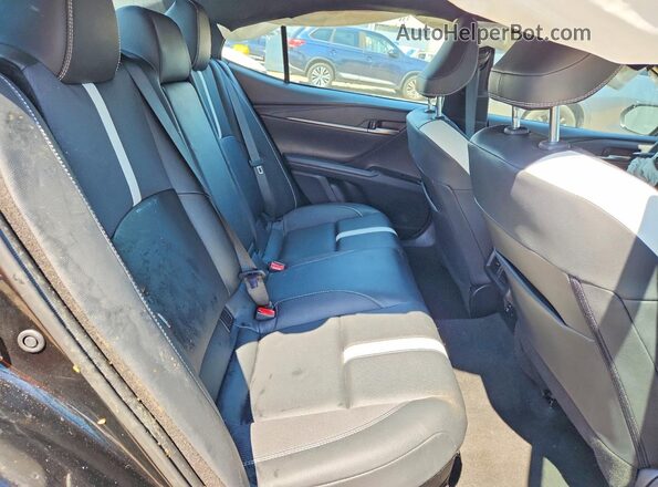 4T1DAACK6SU155886 2025 TOYOTA CAMRY Black Widok wnętrza z tyłu