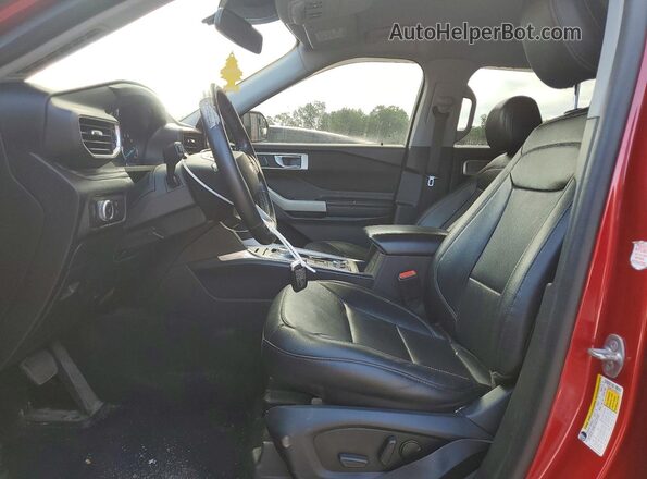 1FMSK8FH2MGB05646 2021 FORD EXPLORER Red Widok deski rozdzielczej
