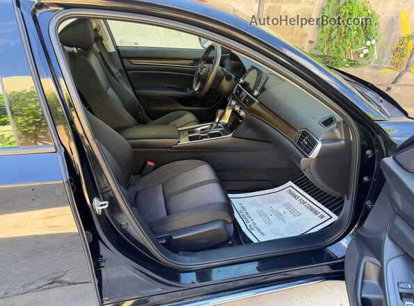 1HGCV1F45JA001477 2018 HONDA ACCORD Black უკანა ხედი