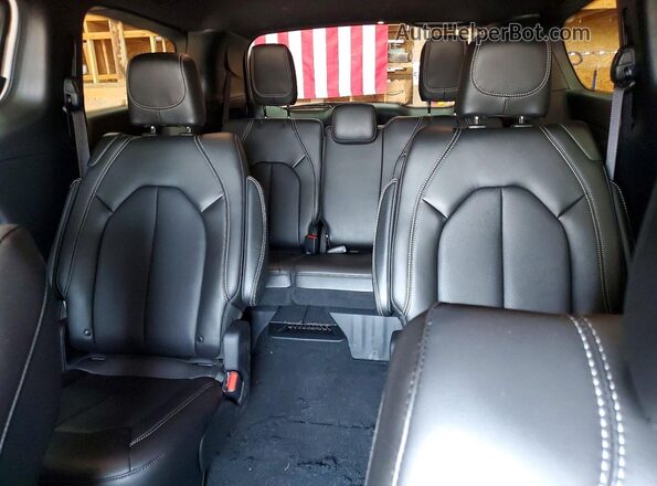 2C4RC1BG7VR580472 2027 CHRYSLER PACIFICA White Widok wnętrza z tyłu
