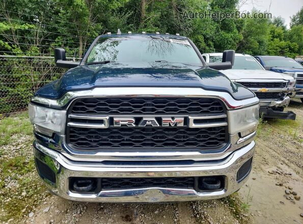 3C63R3GJ9KG572676 2019 RAM 3500 Blue უკანა ხედი